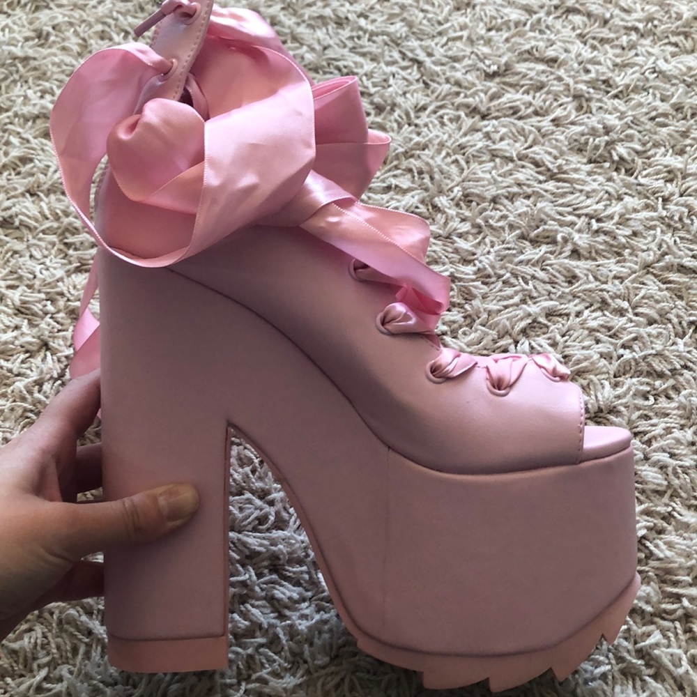 YRU Ballerina Platform Heels